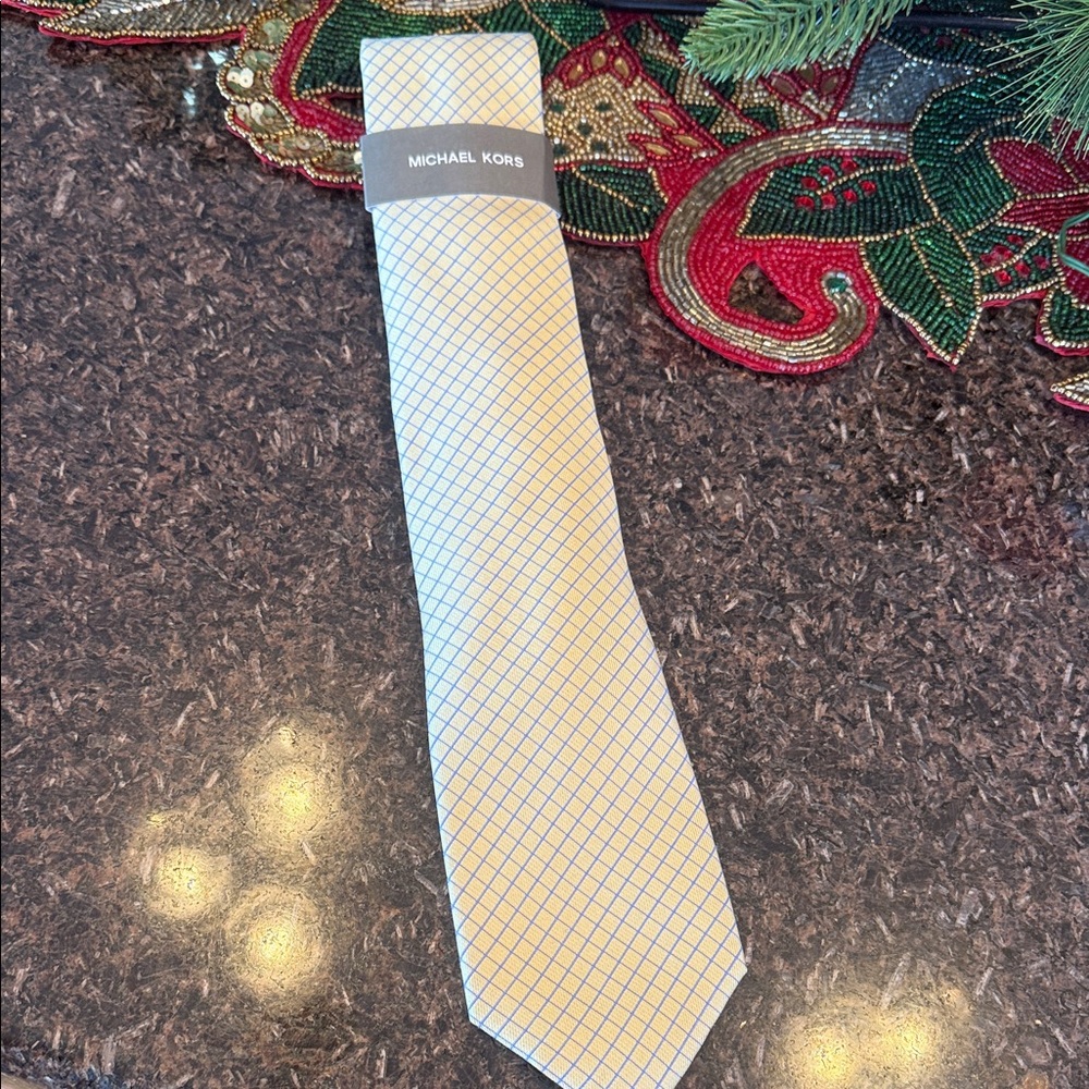 NWT Michael Kors Yellow and Blue Grid Men's Tie